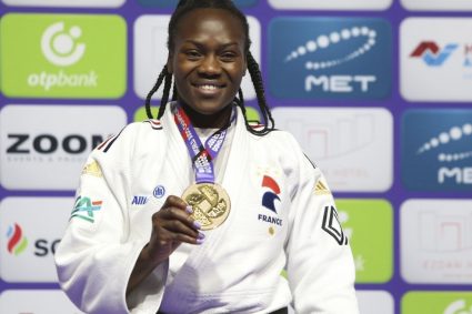 Mondiaux de judo : Clarisse Agbégnénou devient championne du monde